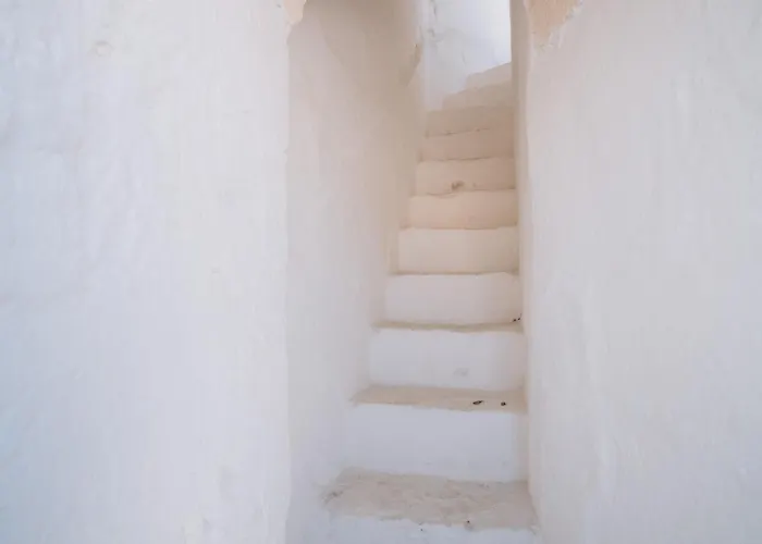 Cavae - Le Stanze * Массафра