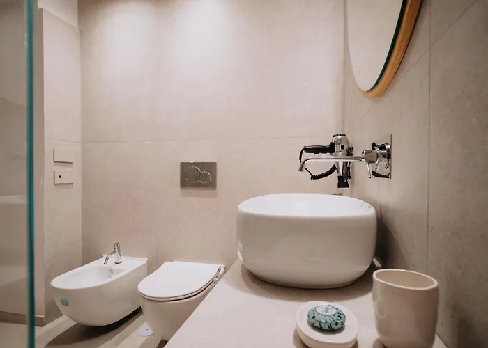 Cavae - Le Stanze Массафра